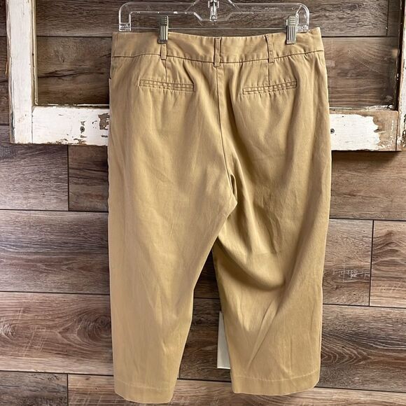George London Fit Ladies Tan Khaki Color Dressy Capri Pants, Size 10 - Picture 4 of 5